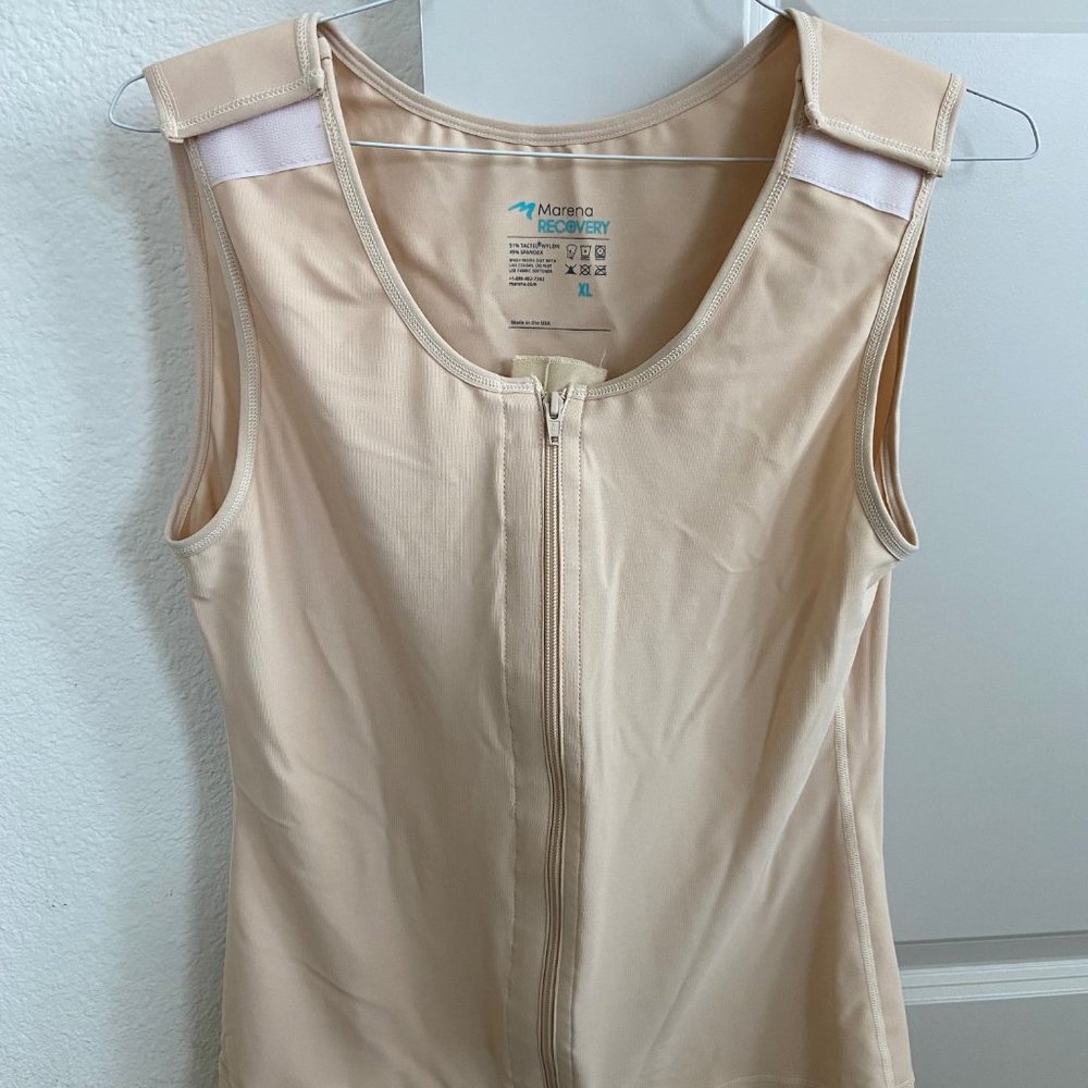 Marena Recovery SLEEVELESS VEST - STYLE NO. MHV Men's, Size XL, Beige